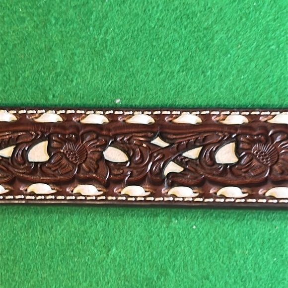 NOCONA BELT CO. LACING EMBOSSED FLORAL CONTRAST WESTERN MENS BELT   SZ 32 - Picture 7 of 14